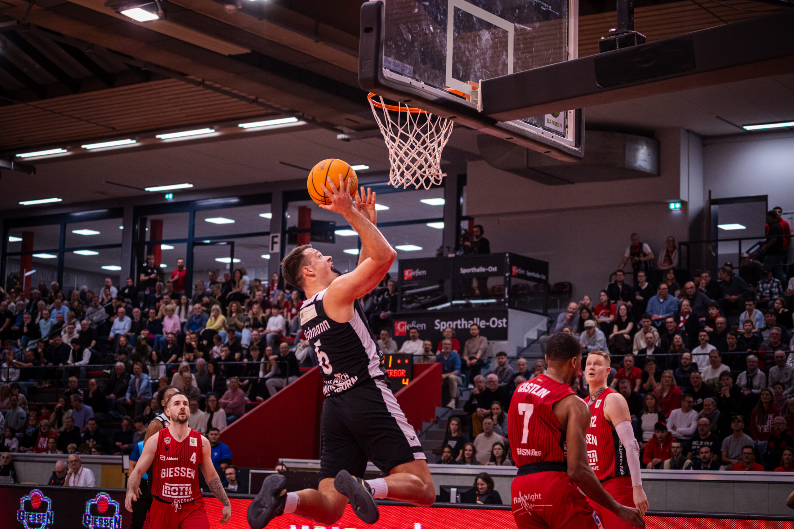Giessen 46ers – Paderborn Baskets