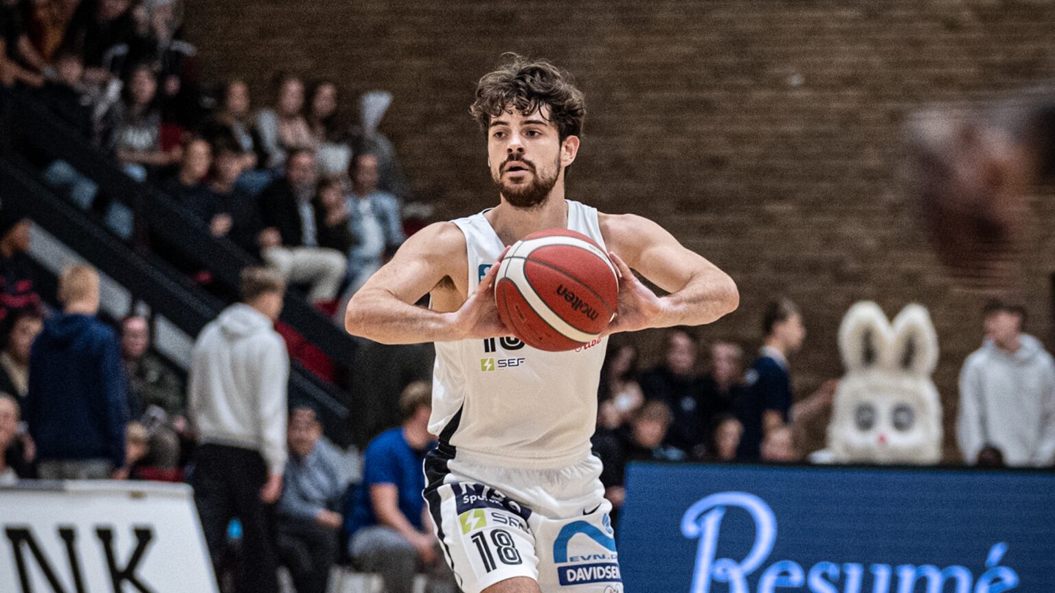 PaderbornBaskets_Saison25-26_Pressebild_Balsa-Veljic_Fotocredit_Tom-Andreasen_Svendborg-Rabbits
