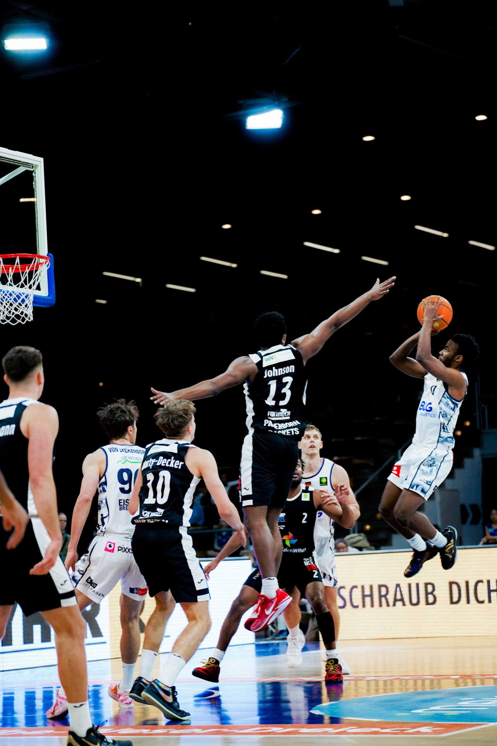 ST22_Bremerhaven vs Paderborn (8)